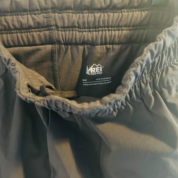 REI Co-Op Active Pursuits Skort Size Small Black Skirt Summer Outdoors Pockets - Picture 7 of 11